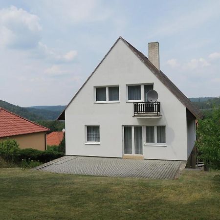 Holiday Home In Krivoklat 1156 Eksteriør billede